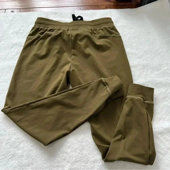 ZYIA Olive Unwind Jogger size M - Picture 7 of 13